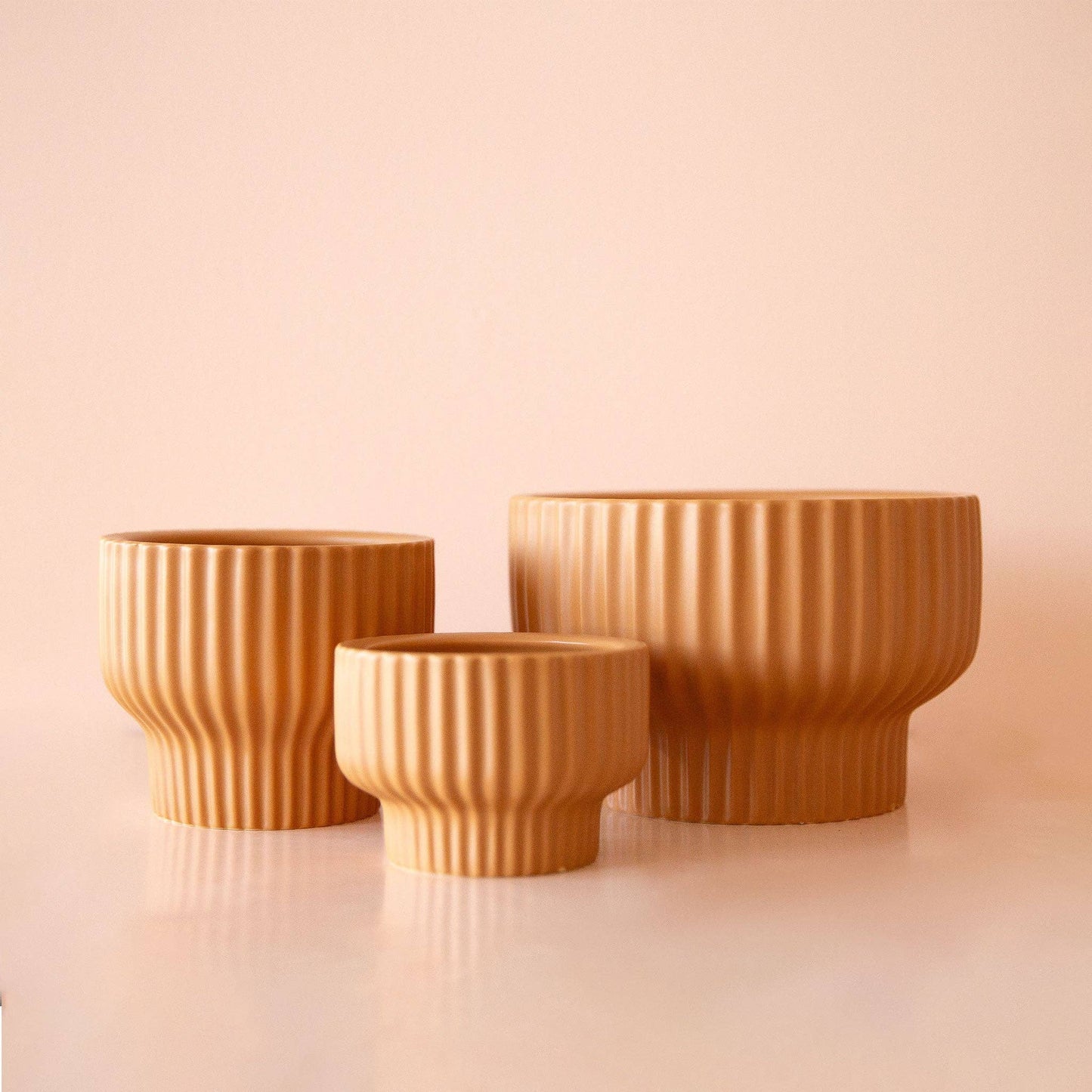 Presley Pedestal Planter | Ginger