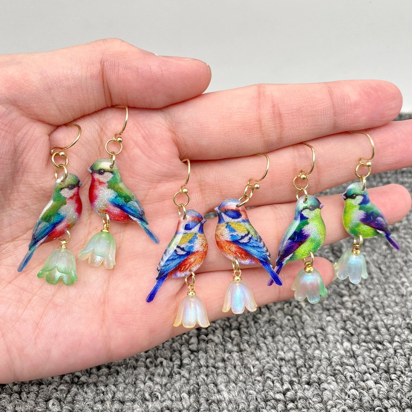 Resin Birds Tit Picking Flowers Dangle Earrings